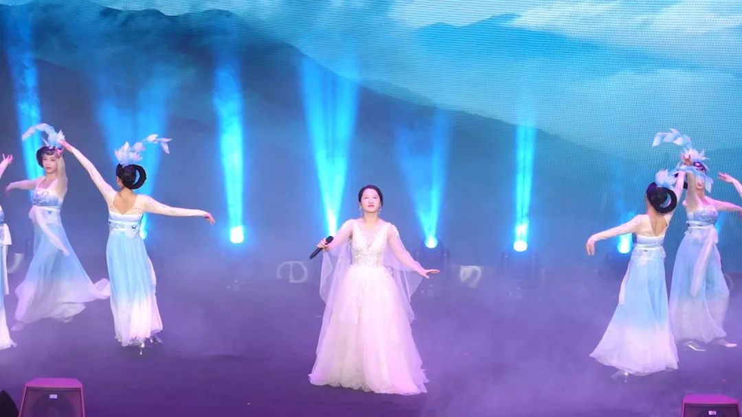 《潮起東方，鄞響未來》——音王沉浸式音響科技助力全球鄞州人共享數字云春晚