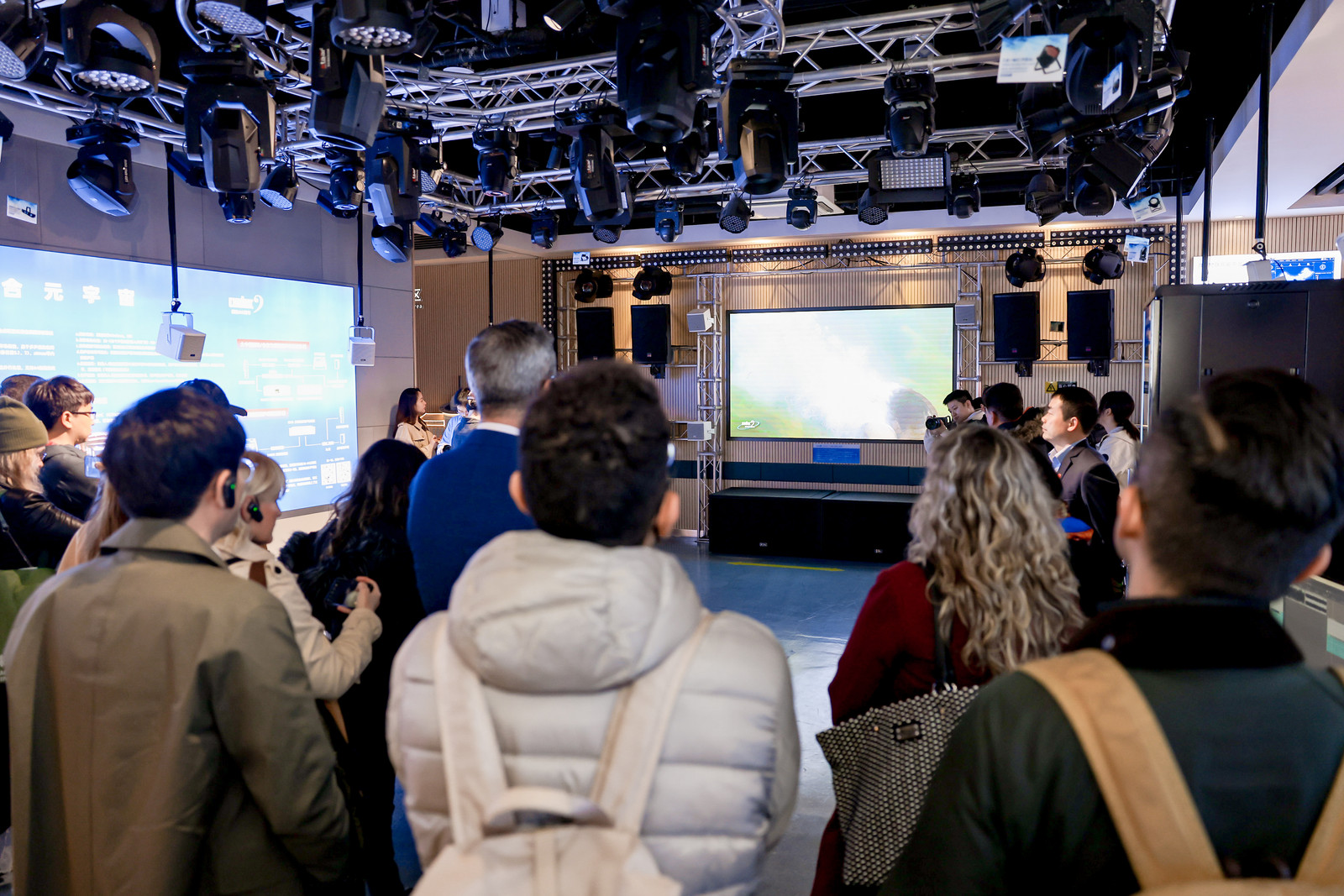 外媒記者紛紛點贊!“機遇中國·濱海寧波”全球傳播行動采訪團正式到訪音王 外媒記者紛紛點贊!“機遇中國·濱海寧波”全球傳播行動采訪團正式到訪音王