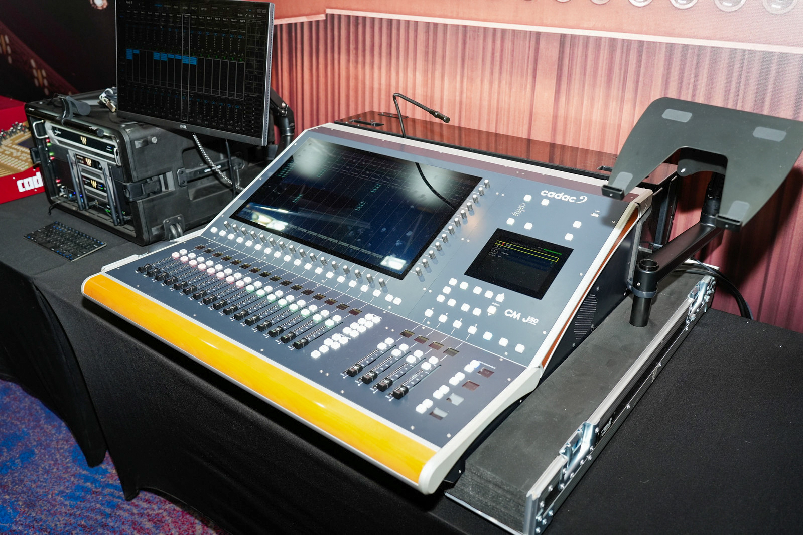 雙展聯(lián)動，再創(chuàng)高峰！音王音視頻系統(tǒng)解決方案引領視聽電子產(chǎn)業(yè)新潮流