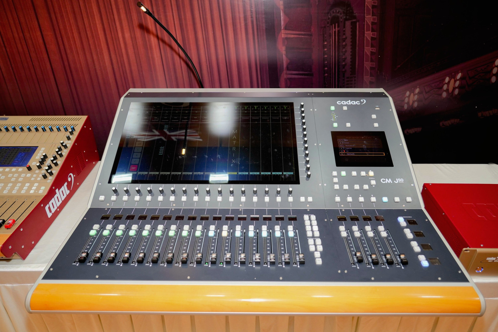 引領智能化視聽技術創新,音王音視頻科技成果全國展銷會(杭州展會)圓滿落幕! 引領智能化視聽技術創新,音王音視頻科技成果全國展銷會(杭州展會)圓滿落幕!