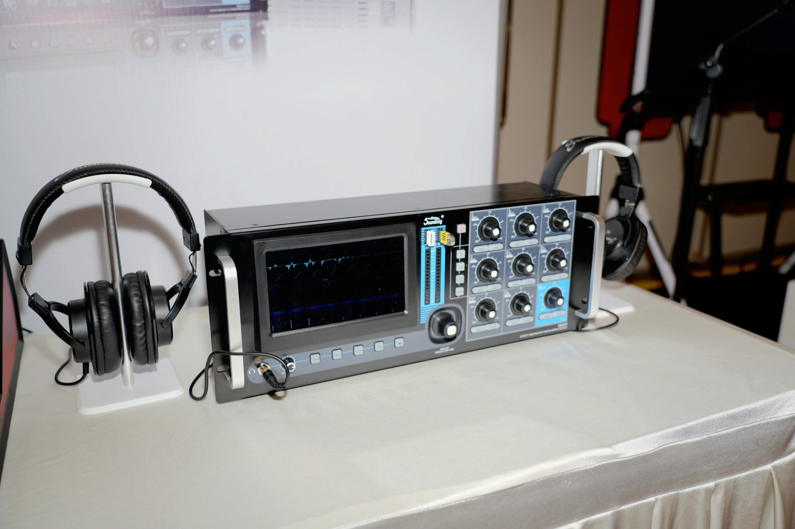 引領智能化視聽技術創新,音王音視頻科技成果全國展銷會(杭州展會)圓滿落幕! 引領智能化視聽技術創新,音王音視頻科技成果全國展銷會(杭州展會)圓滿落幕!