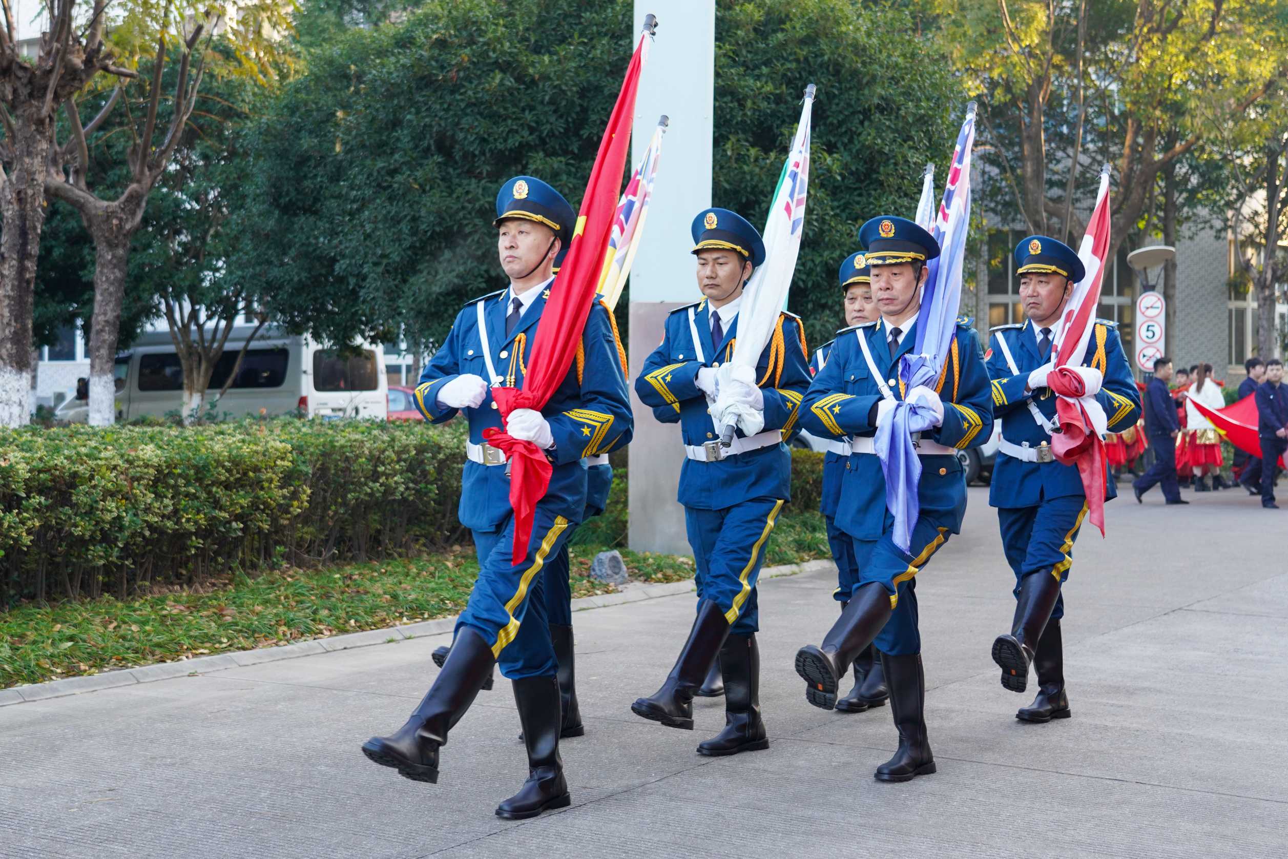 慶元旦 迎新年 | 奏響愛國強音，開啟2025新紀元