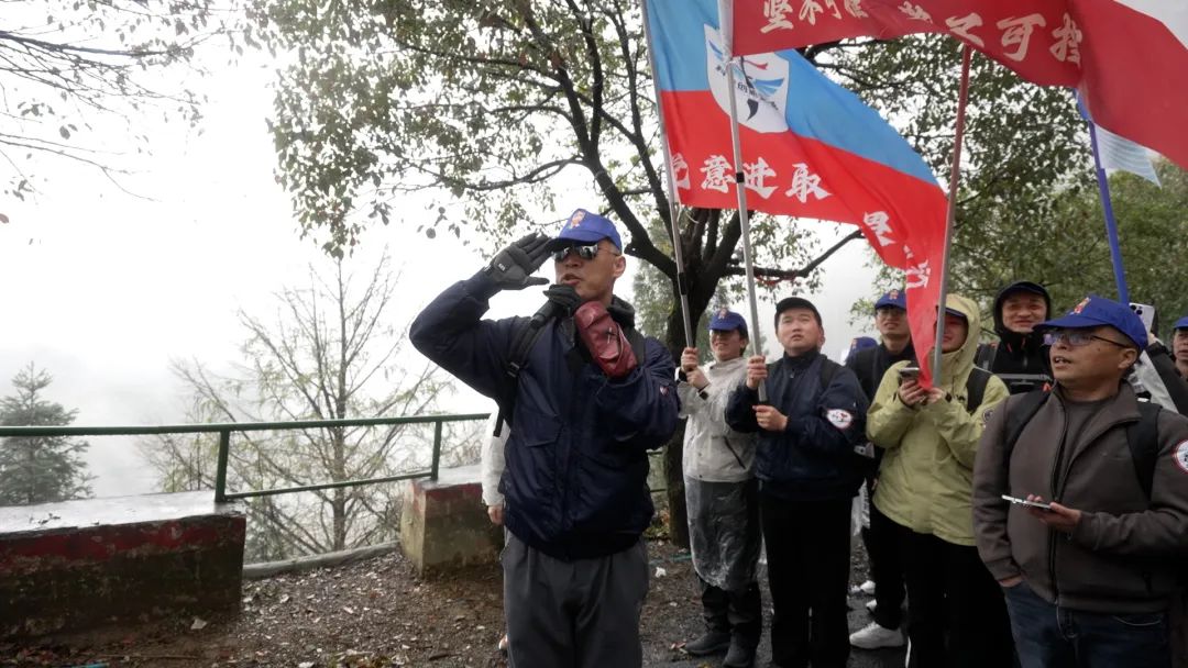 音王戰士肩扛責任 | 心向佛山勇登高峰